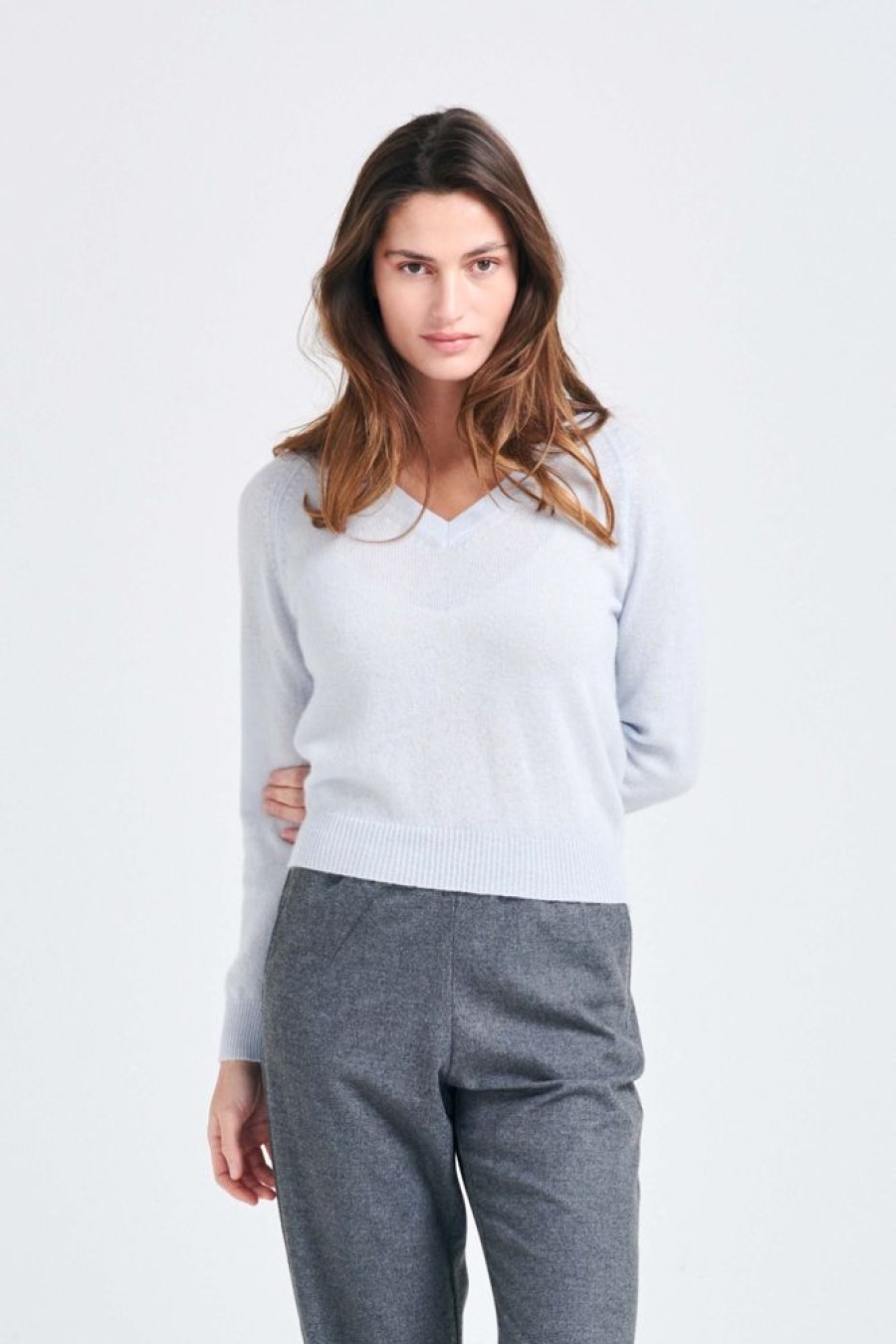 Women Jumper 1234 | Cashmere Crop Vee In Cement